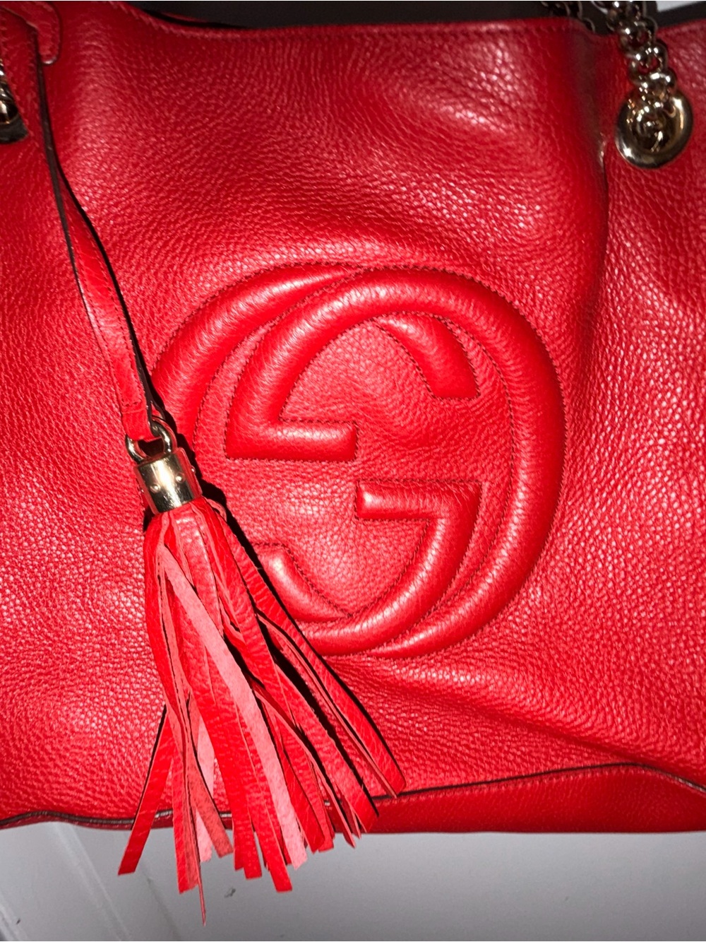 Gucci Red Leather Shoulder Bag with Tassel and Interlocking G
